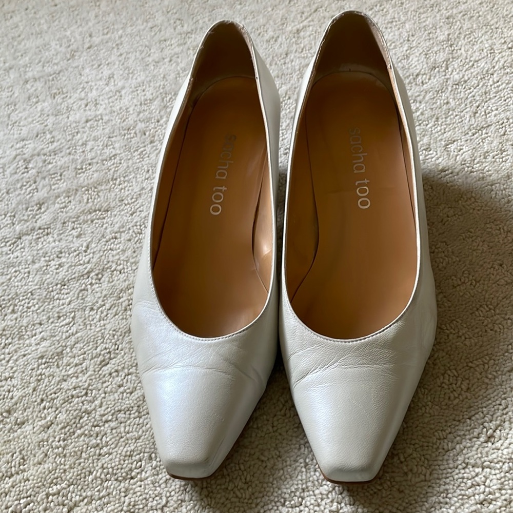 SACHA TOO White pearlized 2” heel pump  all leather